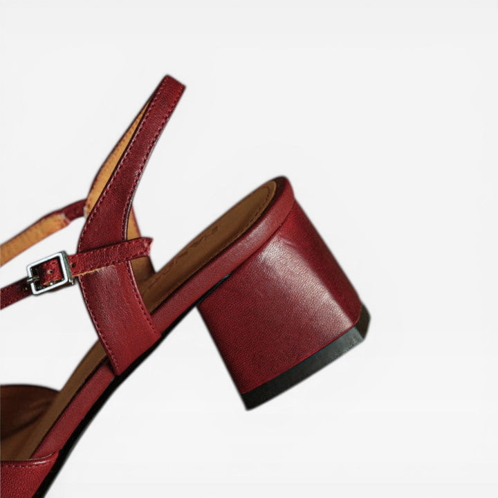 Leather Block-Heel Closed-Toe Womens Slingbacks, Buckle