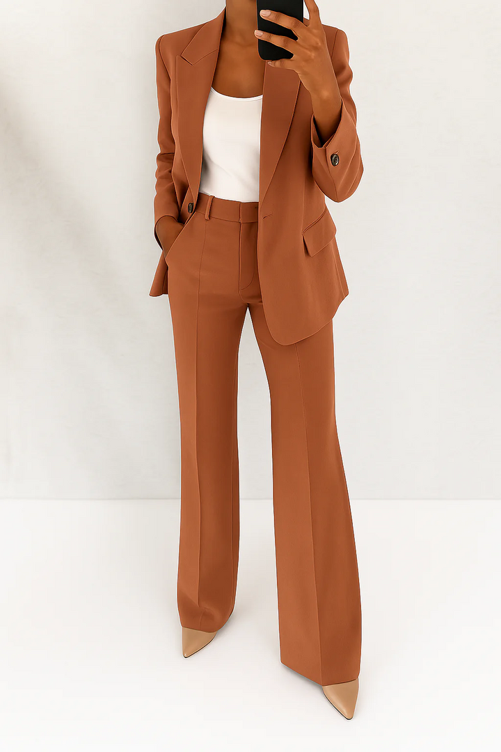 Single-Breasted Blazer &amp; High-Waist Womens Trouser Suit